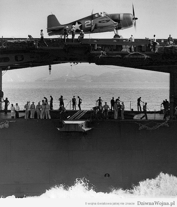 F6F Hellcat na pokładzie lotniskowca USS Yorktown 1943